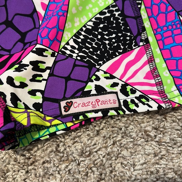 Seamless Patterned Spandex - Picture 3 of 5